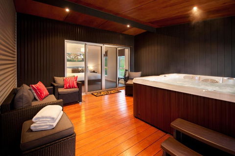 Alyonah Daylesford - Local Tourism 7