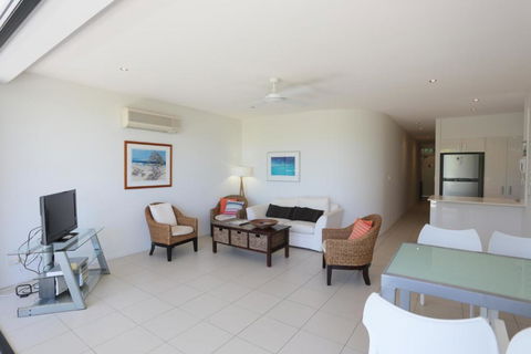 Delightful Family Apartment In Modern Complex - Accommodation Australia 6