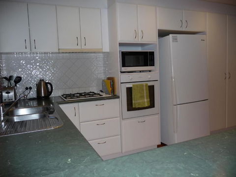 Shepp Central Apartment - Australia Shopping 4