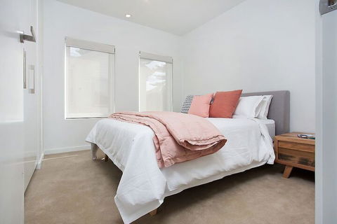 Robertson 6 - Accommodation Australia 7