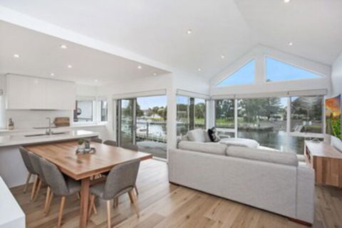 Robertson 6 - Accommodation Australia 0