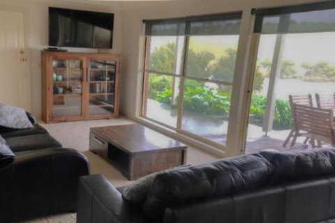 River Vista - Accommodation Australia 5