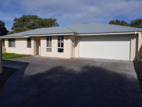 Towncrackers Guest House - Local Tourism 2