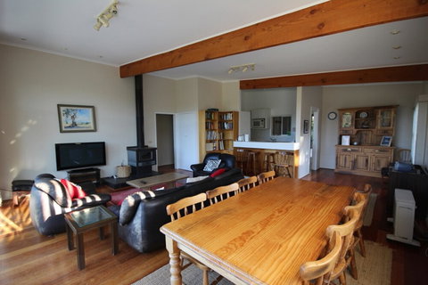 Fairways Close - Australia Shopping 0