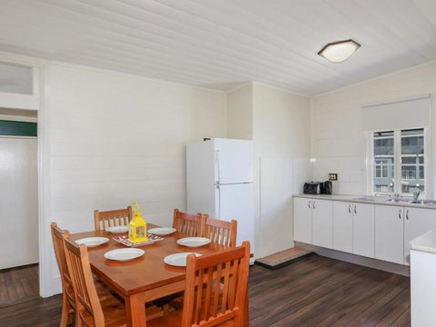 Yamba Pilot Cottage 2 Pets Welcome Close To Beach - Accommodation Australia 4