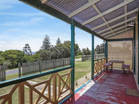 Yamba Pilot Cottage 2 Pets Welcome Close To Beach - Accommodation Australia 2