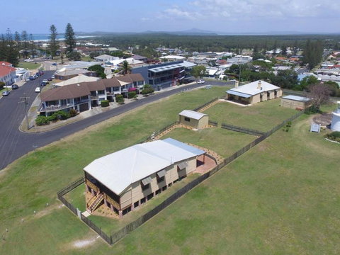 Yamba Pilot Cottage 1 Pets Welcome Close To Beach - Accommodation Australia 5