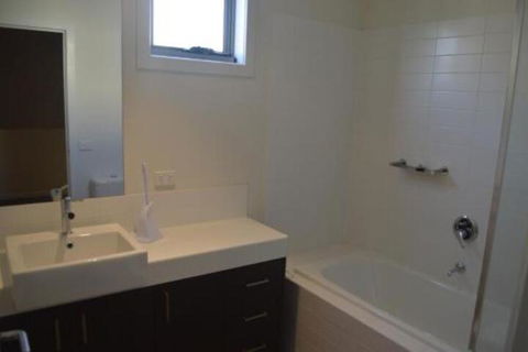 Family Friendly Unit - Accommodation Australia 5