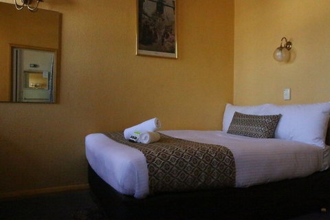 Beer Deluxe Albury - Accommodation Australia 3