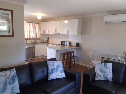 Wakeford St - Accommodation Australia 3