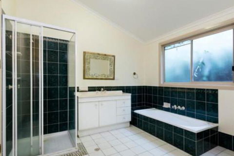 Amaroo House - Local Tourism 6