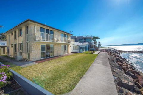 Alcheringa Unit 1 / 32 Sandy Point Road - Local Tourism 0