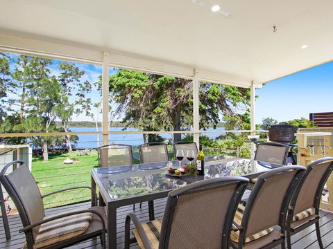 Sanctuary On The Bay Fish Or Kayak From The Yard - Accommodation Australia 2