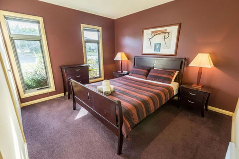 Aqua Vista A Stroll To Paynesville Forshore - Accommodation Australia 2