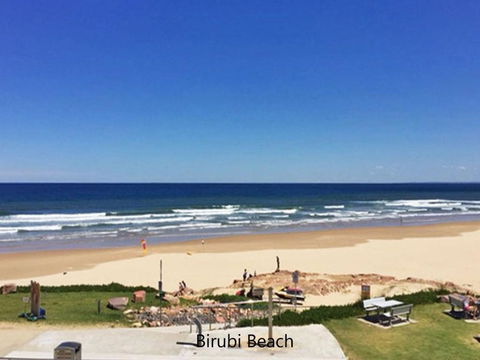 Birubi Beach House 14 Campbell Avenue Fantastic House & Close To The Surf Beach - Australia Shopping 1