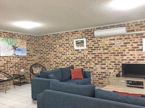 23 Bay Parklands 2 Gowrie Avenue Little Beach Air Con Pool & Tennis Court - Accommodation Australia 3