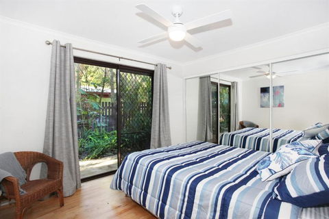 FABULOUS HOLIDAY HIDEAWAY COOLUM BEACH - Accommodation Australia 3