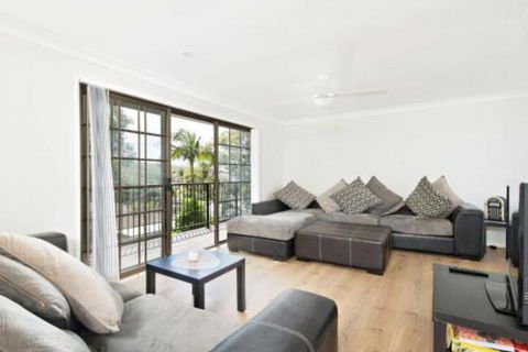 Amaroo Retreat At Fingal Bay - Accommodation Australia 0
