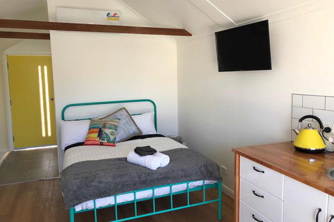 Tiny Tom - Accommodation Australia 6