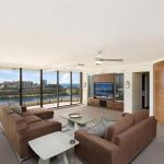 Seascape Apartments Unit 1201A Luxury Apartment With Views Of The Gold Coast & Hinterland - Local Tourism 0