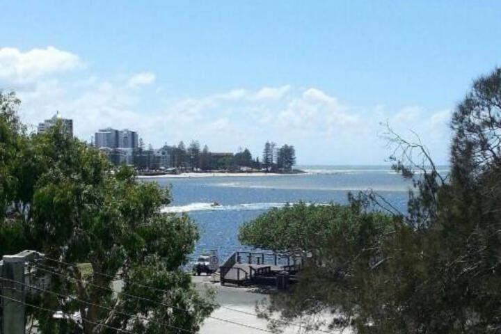 Southern Sunshine Coast QLD Accommodation Australia