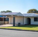 Michael Street 39 Golden Beach - Accommodation Australia