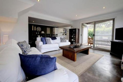 AtTHE COVE - Local Tourism 0