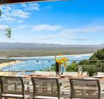 Luxury on the Hill Noosa Heads - Accommodation Australia
