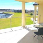 Island Waterfront Getaway WiFi - Accommodation Australia 0