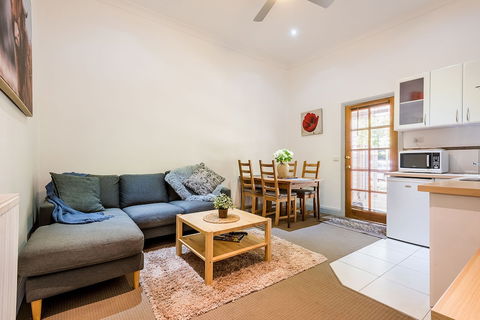 Avalon House - Local Tourism 1