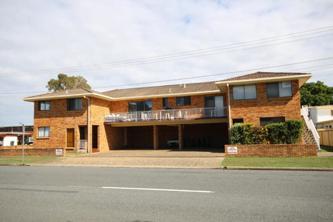 Pacific Court Coffs Harbour NSW - Local Tourism 1
