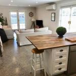 YSG The Edward Townhouse 153 Walk To Town - Local Tourism 0