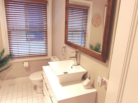 YSG The Edward Townhouse 157 Steps To Town - Accommodation Australia 2