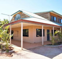 Ningaloo Breeze Villa 10 3 Bedroom Fully Self Contained Disabled Friendly Accommodation - Accommodation Australia