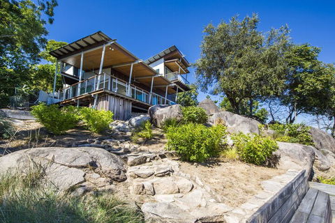 Headland Hideaway - Local Tourism 3