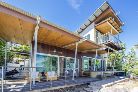 Headland Hideaway - Local Tourism 2