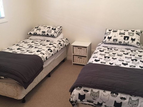 Pelican Palms - Local Tourism 2