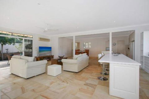 Bella House - Accommodation Australia 3