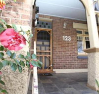 123 Hill St. Heart of Orange Double Brick - Accommodation Australia