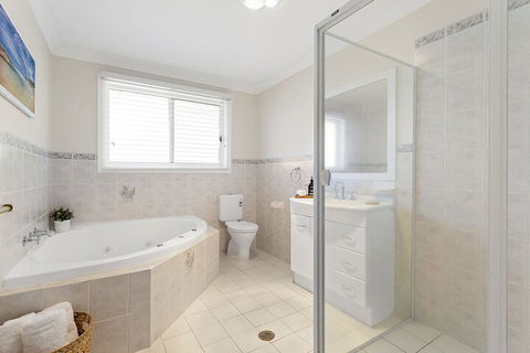 Fingal Retreat 2 Rocky Point Road 2 / 138 - Accommodation Australia 3