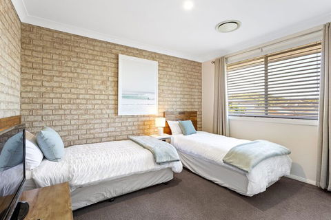 Fingal Retreat 2 Rocky Point Road 2 / 138 - Accommodation Australia 7