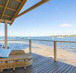 Bluewater riverfront location with water views - Australia Shopping