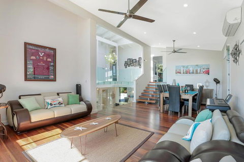 The Lighthouse Noosa Hill - Accommodation Australia 4