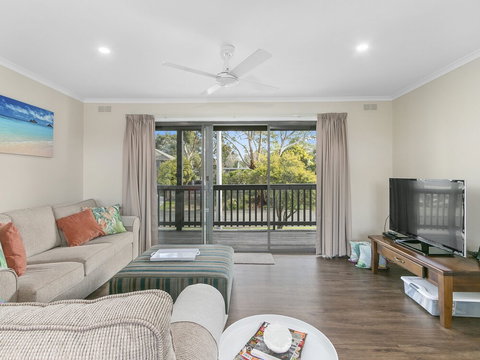 Oscars Inlet Side Short Walk TO Beach OR Town - Local Tourism 6