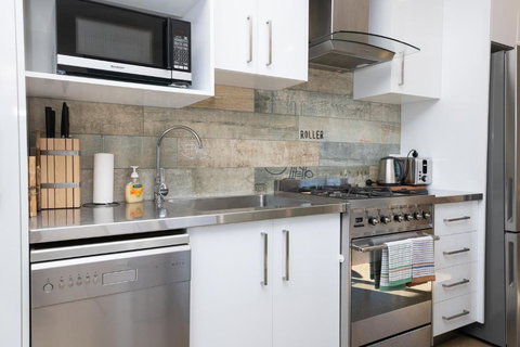 The Endsleigh 1 Bedroom Villa Free Wifi Near CBD - Accommodation Australia 7