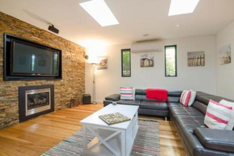 PIER 55 DROMANA... - Australia Shopping 0