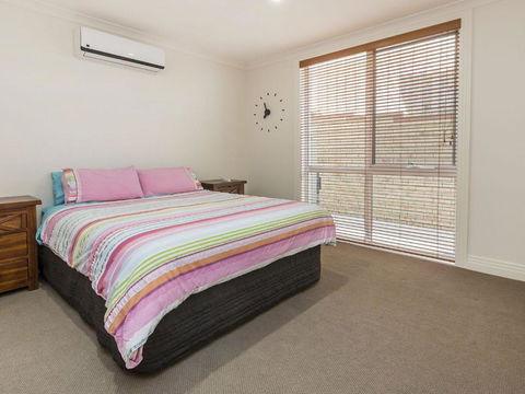 SEA GRANGE MORNINGTON - Accommodation Australia 5