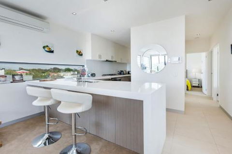 THE PENTHOUSE MORNINGTON - Accommodation Australia 1