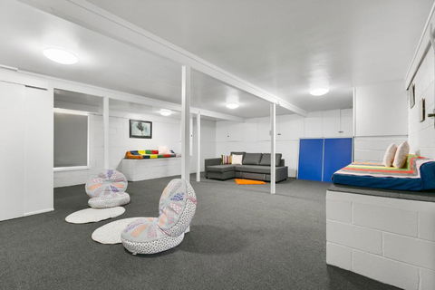 Surfs Up Peregian Beach - Accommodation Australia 2