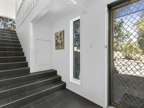 Surfs Up Peregian Beach - Accommodation Australia 7